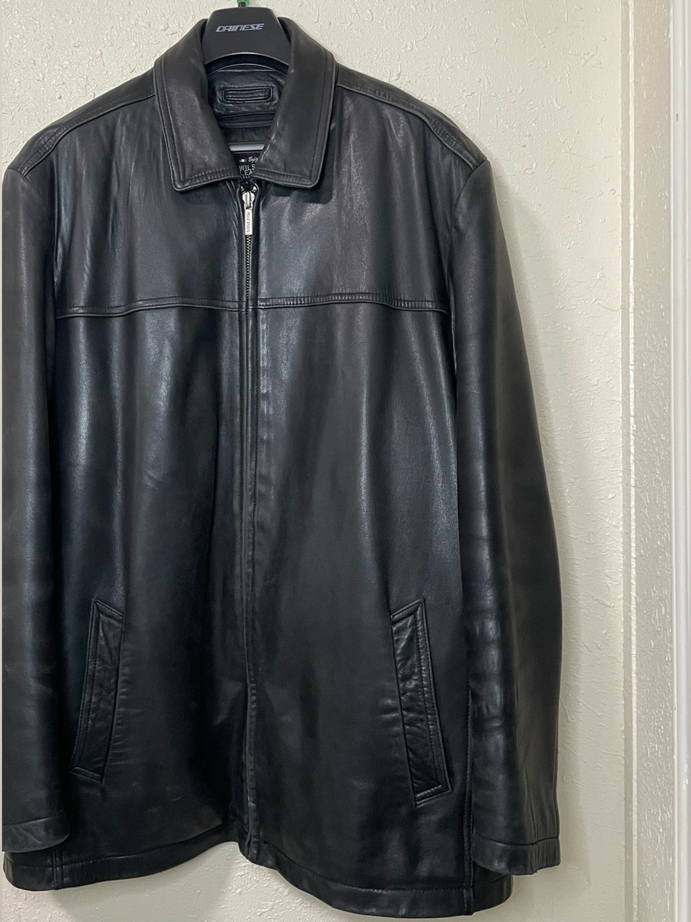 Wilsons Leather Pelle Studio Black Leather Full-Zip Bomber Jacket